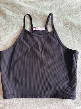 Laslulu Black Ribbed Crop Top